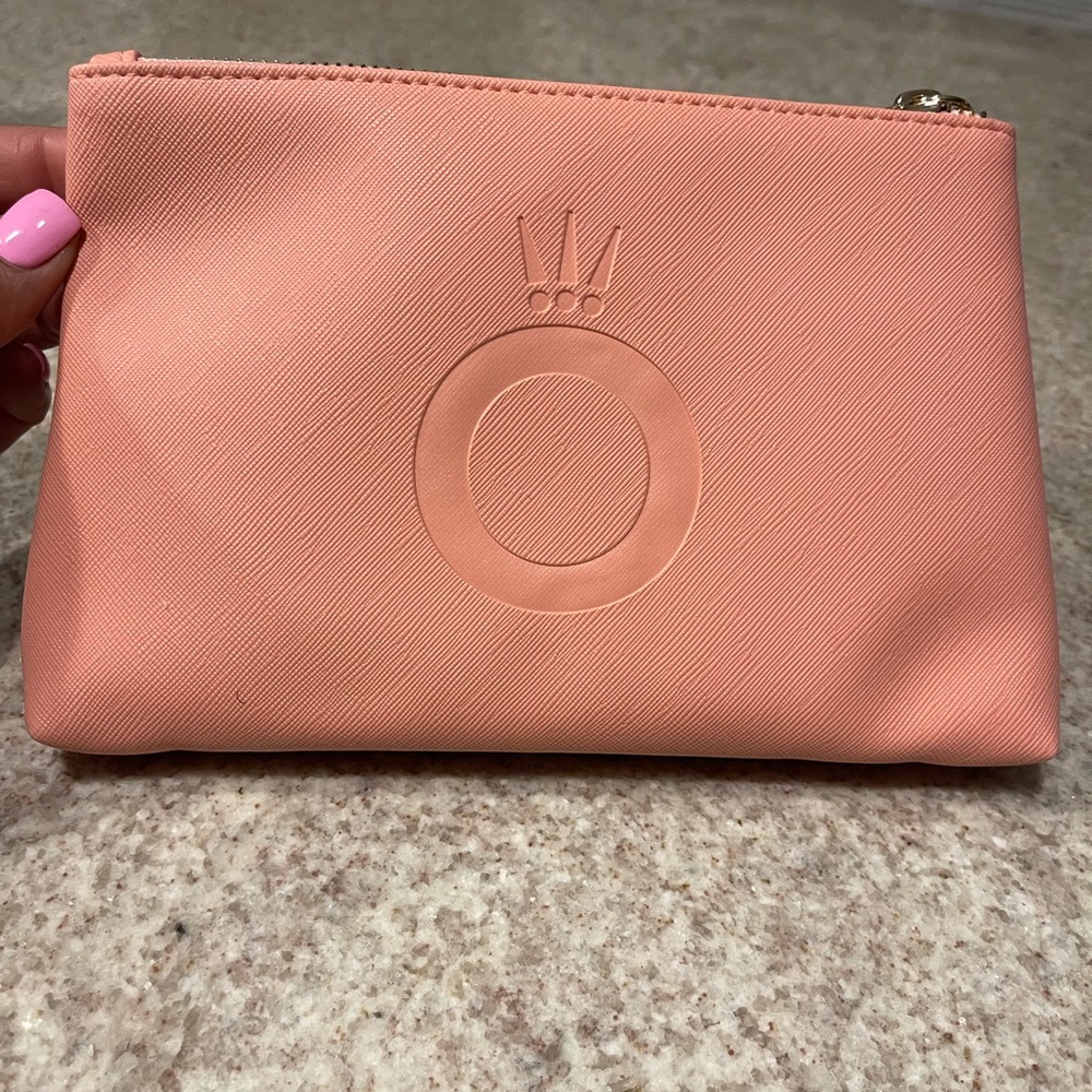 Pandora Wristlet